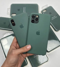 Load image into Gallery viewer, Silicon Case (PINE GREEN) - TECHPULSE