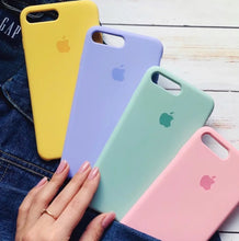 Load image into Gallery viewer, Silicone Case (MARINE GREEN) - TECHPULSE