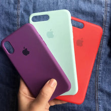 Load image into Gallery viewer, Silicone Case (MARINE GREEN) - TECHPULSE